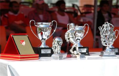 TFF PLAJ FUTBOLU LİGİ TEPEBAŞI ETABI BAŞLIYOR