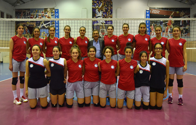 BAŞKAN ATAÇ'TAN BAŞARILI VOLEYBOLCULARA TEBRİK