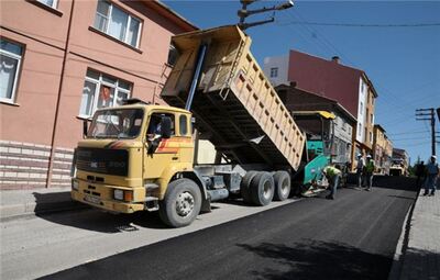 TEPEBAŞI FEN İŞLERİ ÇALIŞMALARINI YOĞUNLAŞTIRDI