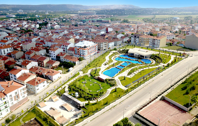 TEPEBAŞI'NDAN PARK UYARISI