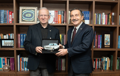 BAŞKAN ATAÇ İSTANBUL'DA ÇEŞİTLİ TEMASLARDA BULUNDU