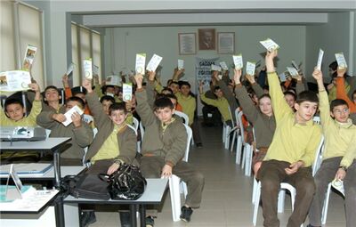 BATIKENT TİCARET ODASI İLKÖĞRETİM OKULU'NDA TEMİZLİK EĞTİMİ VERİLDİ