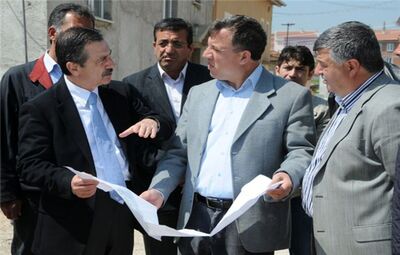BAŞKAN ATAÇ ÇAMLICA'DA ÇALIŞMALARI DENETLEDİ