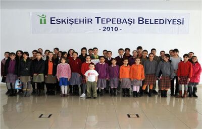 TEPEBAŞI BELEDİYESİ ÇEVRE ÇOCUK MECLİSİ 2010 YILI FAALİYETLERİNE BAŞLADI