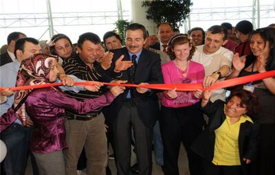 EL EMEĞİ SERGİSİ NEO'DA AÇILDI