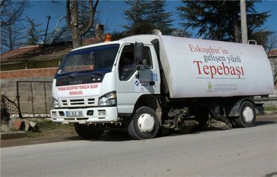 ÇUKURHİSAR'DA YAPILAN KAPSAMLI TEMİZLİK ÇALIŞMALARI ÖVGÜ ALIYOR