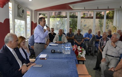 BAŞKAN ATAÇ TEMASLARINI ARALIKSIZ SÜRDÜRÜYOR