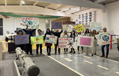 İKLİM DEĞİŞİKLİĞİNE DİKKAT ÇEKİLDİ